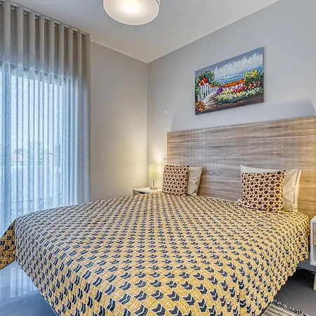 Appartement Lovely 2 Bedroom In Albur Village Lote A With Pool View