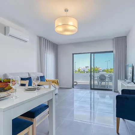 Lovely 2 Bedroom In Albur Village Lote A With Pool View