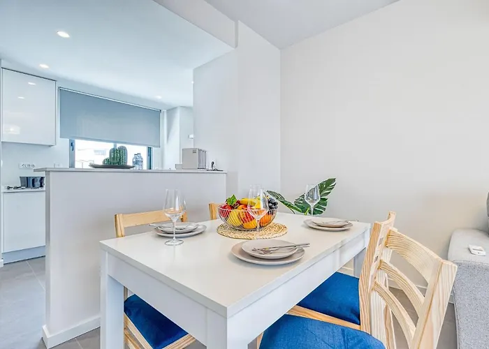 Lovely 2 Bedroom In Albur Village Lote A With Pool View * Alvor