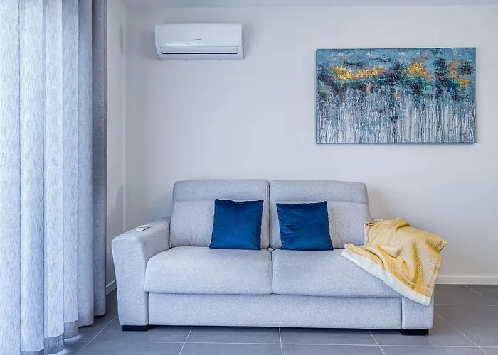 Lovely 2 Bedroom In Albur Village Lote A With Pool View Apartmán