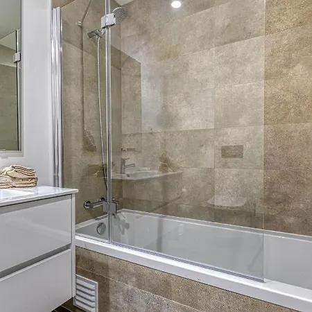 Апартаменты Lovely 2 Bedroom In Albur Village Lote A With Pool View